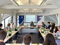 Gemeinsame Diskussion